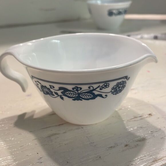 Vintage 1972 Corelle Old Town Blue/Blue Onion by Corning sugar bowl & creamer - Picture 14 of 16
